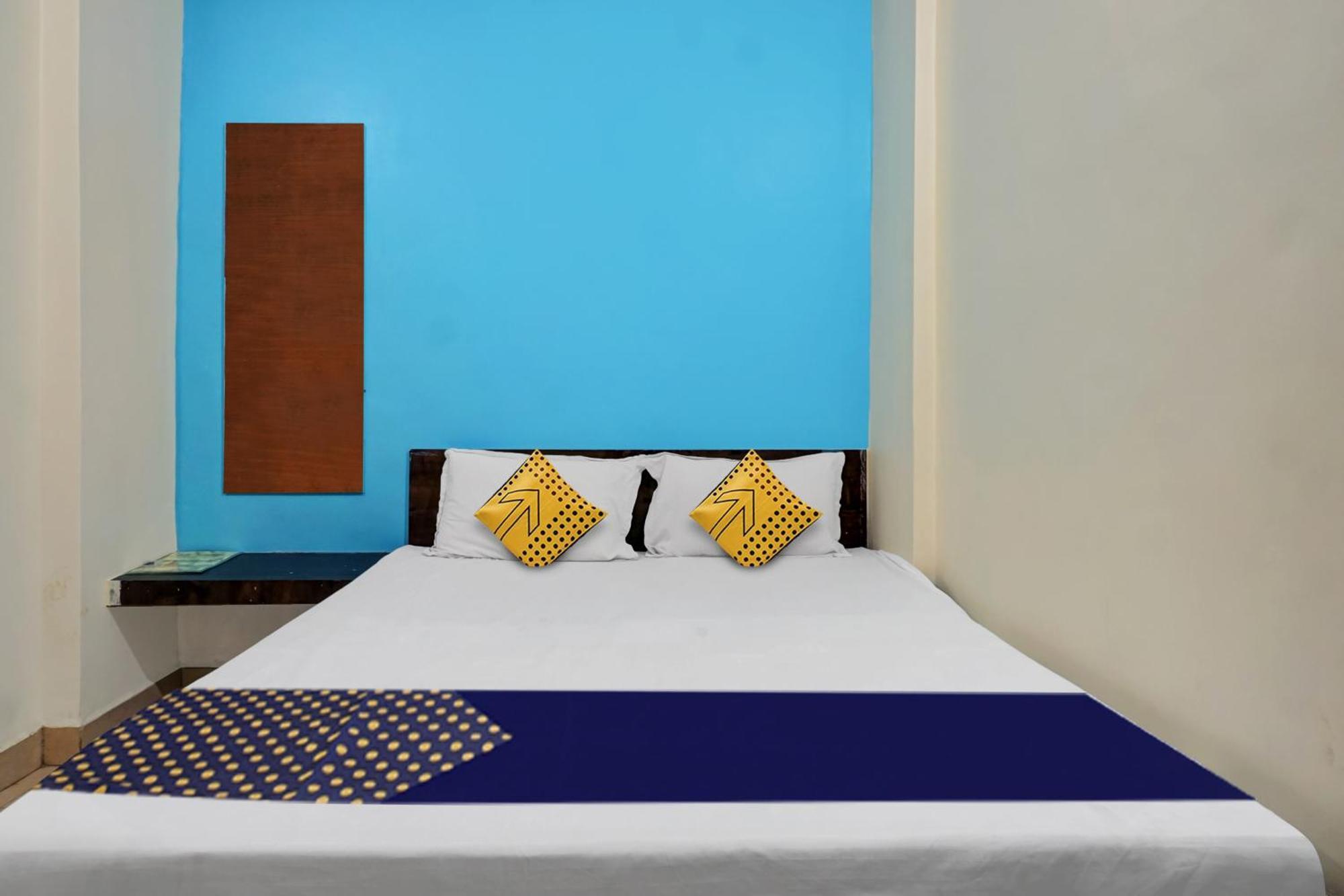 Spot On Samadhan Lodge Πούνε Εξωτερικό φωτογραφία